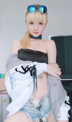 国产的假体_蓝光免费播放